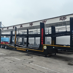 轎運運輸車